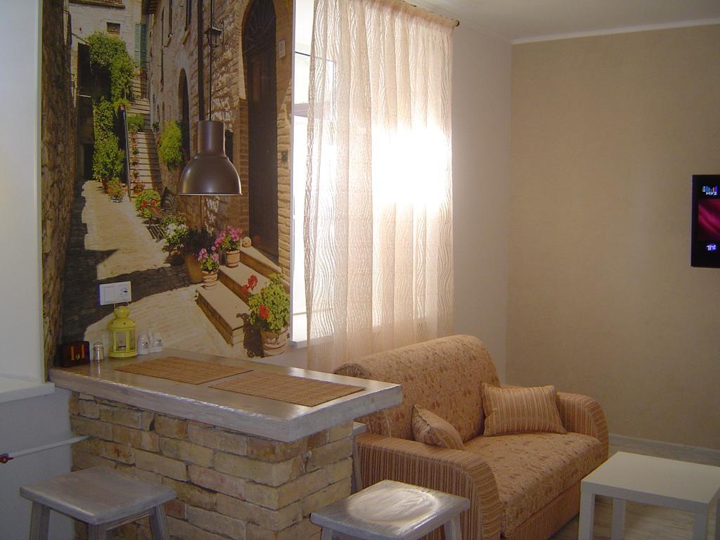 Apartment K. Marksa 5 Hrodna Quarto foto